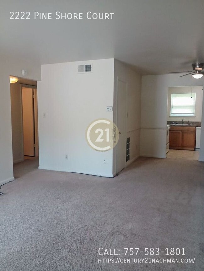 Building Photo - 2222 Pine Shore Ct