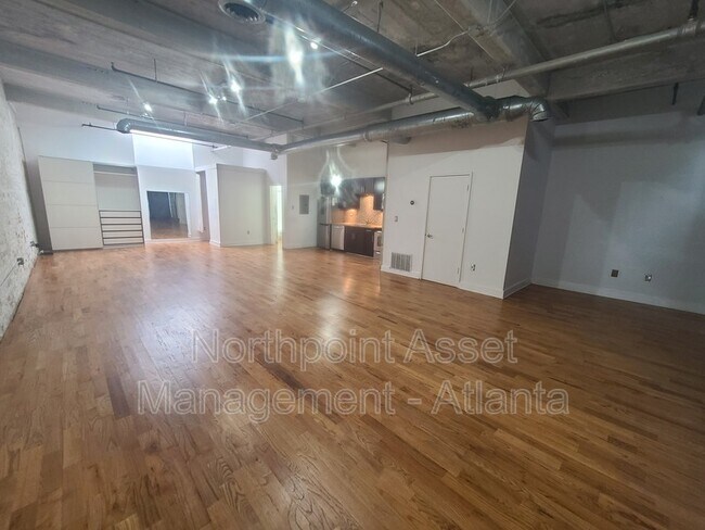 Foto del edificio - 659 Auburn Ave NE