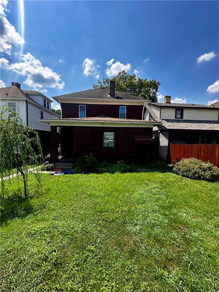 Primary Photo - 136 Amelia St