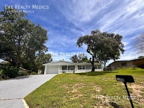 Building Photo - 1150 Overlook Terrace