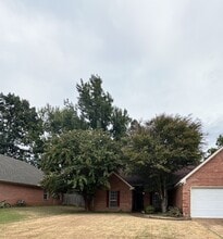 Building Photo - 5760 Pecan Trce