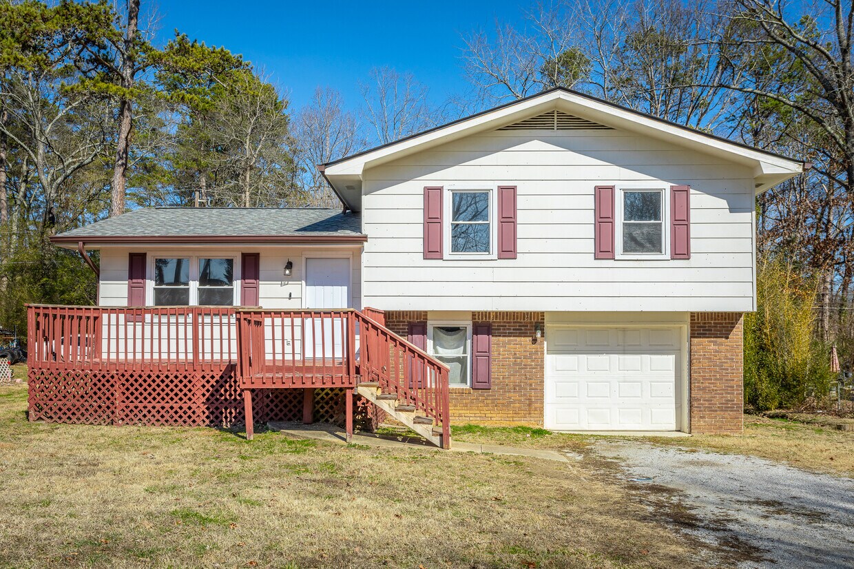 1613 N Chester Rd, Hixson, TN 37343 House Rental in Hixson, TN