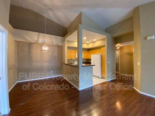 Foto del edificio - 8422 S Upham Way