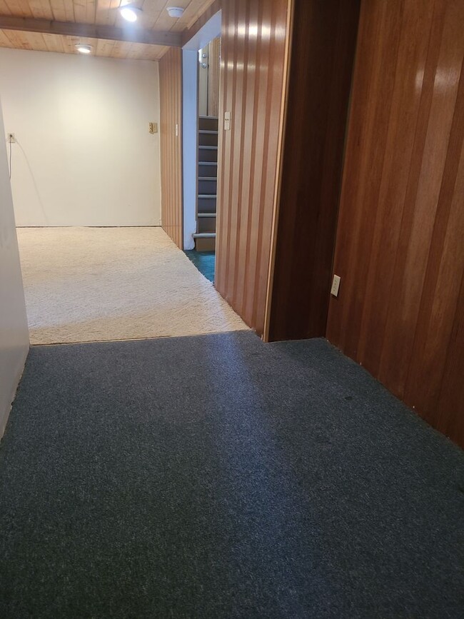 Foto del edificio - 4 Bedroom House Coming Soon!