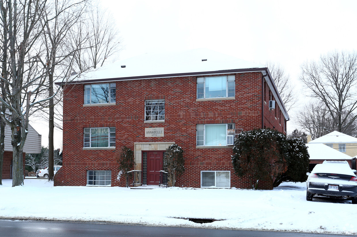 Primary Photo - West Market Apartments