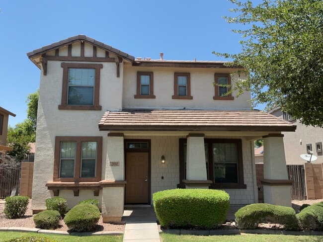 Building Photo - 2930 S Cole Dr