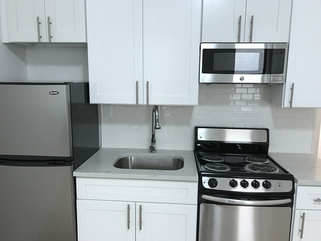 Primary Photo - 500 Ocean Ave