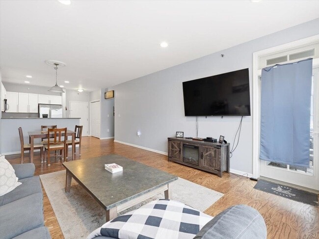 Building Photo - 15 Freedom Way