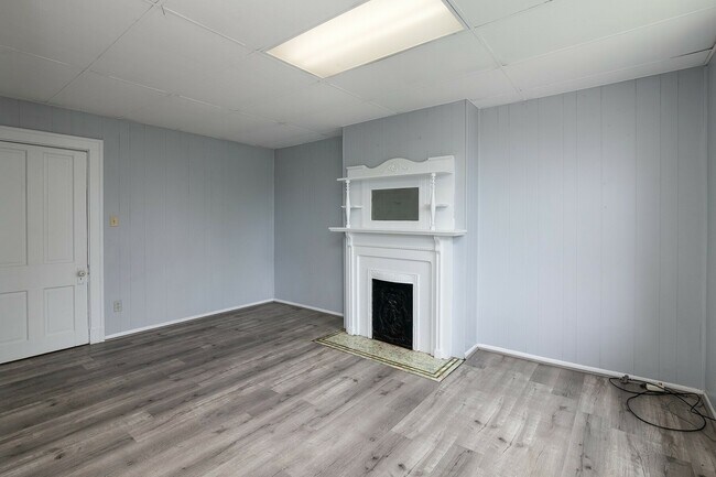 Foto del edificio - 2409-2417 W. Clifton Ave