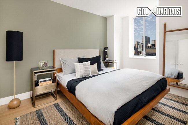 Building Photo - 420 E 54th St