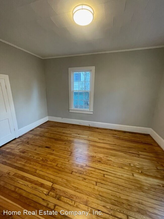 Building Photo - 2 br, 1 bath House - 425 Duke Street