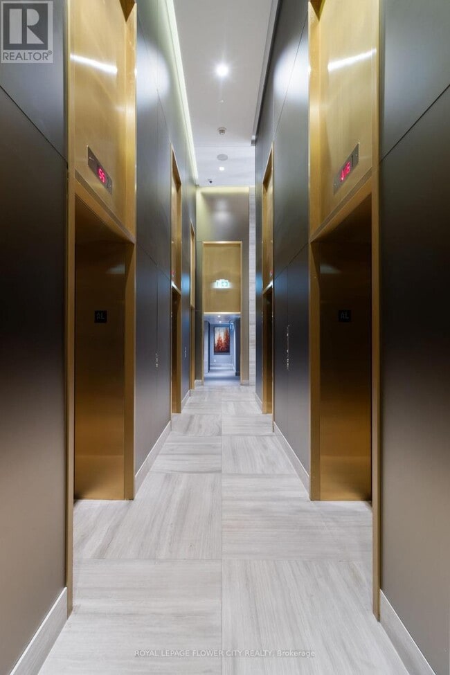 Building Photo - 50 Charles St E