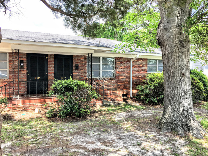 Primary Photo - 4517 Devereaux Rd