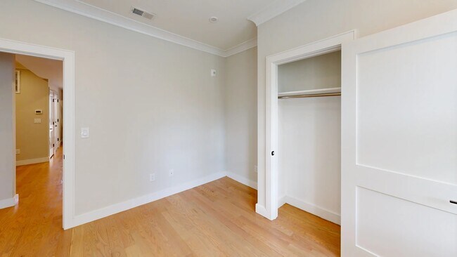 Foto del edificio - 166 Allston St