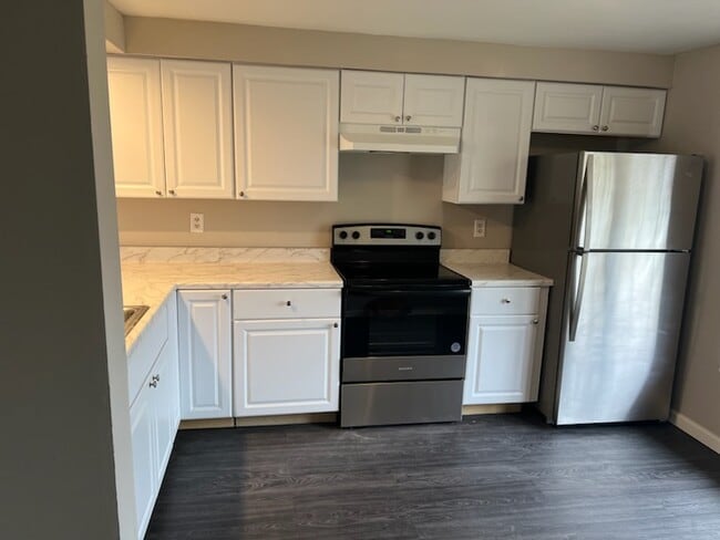 Building Photo - 7211 Branchwood Pl