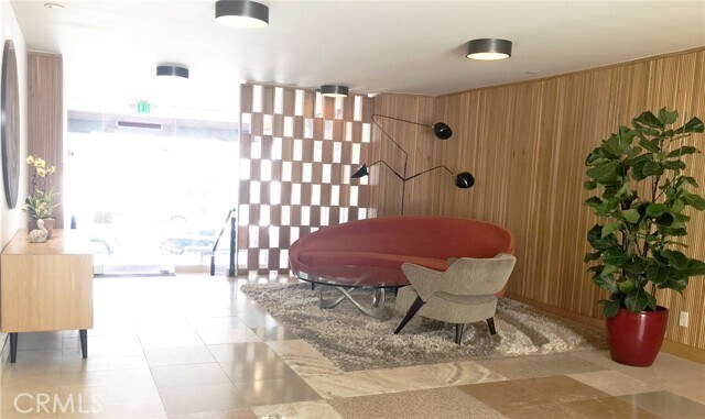 Foto del edificio - 1025 Kings Rd