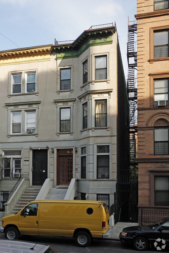 Primary Photo - 303 W 139th St
