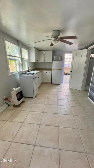 Foto del edificio - 1539 Santa Ynez St