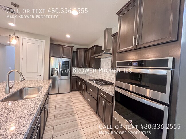 Building Photo - 1102 S Cheri Lynn Dr