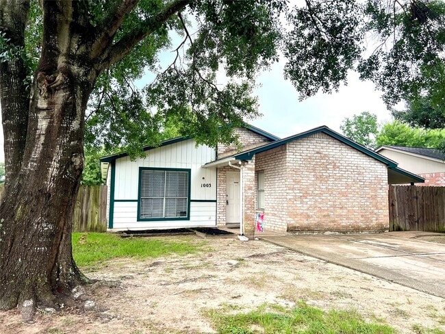 Building Photo - 1003 Misty Meadow Ct