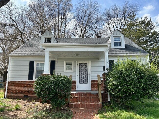 Photo - 100 Mardick Rd House