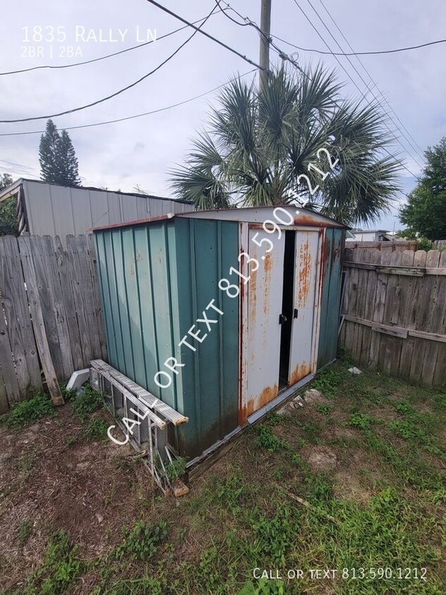 Primary Photo - Updated Holiday Mobile Home