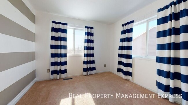 Building Photo - 7205 W 66th St