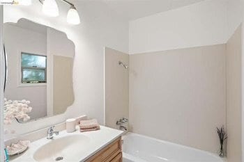 Building Photo - 7307 Hotchkiss Ave