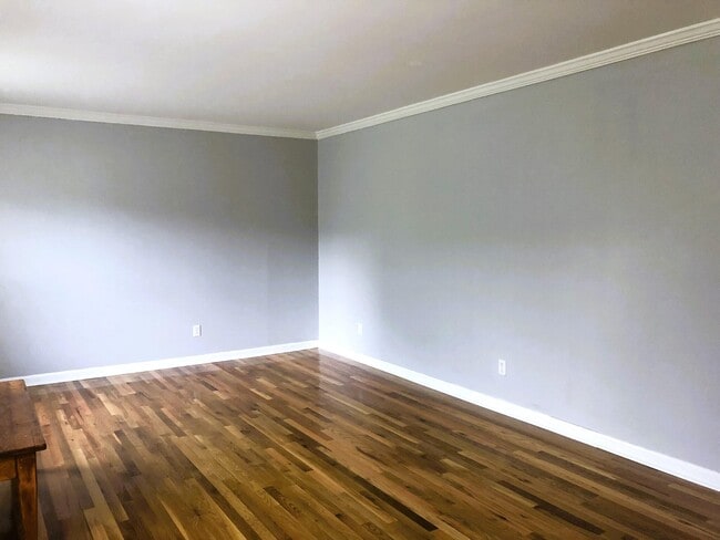 Foto del edificio - 218 Marty Dr