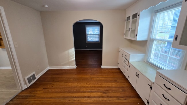 Foto del edificio - 1013 Bon Air Dr