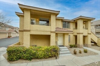 Building Photo - 9901 Trailwood Dr