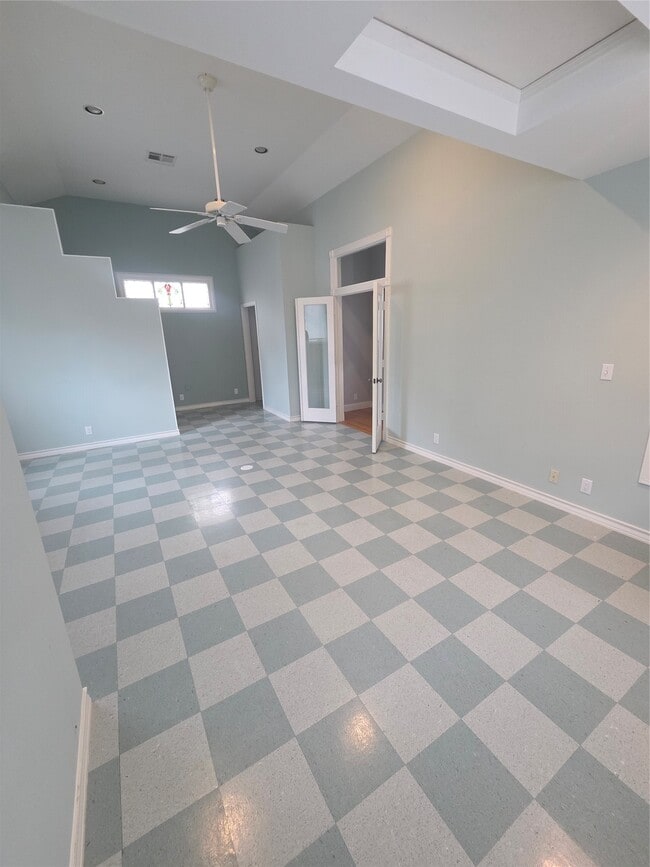 Building Photo - 4531 Palmetto St