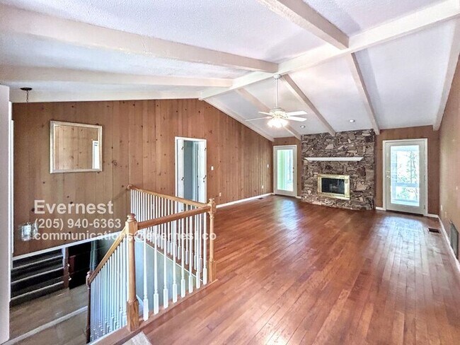 Building Photo - 2435 Indian Lake Dr