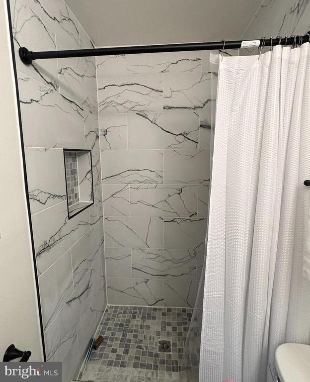 Foto del edificio - 310 Frazer Pl