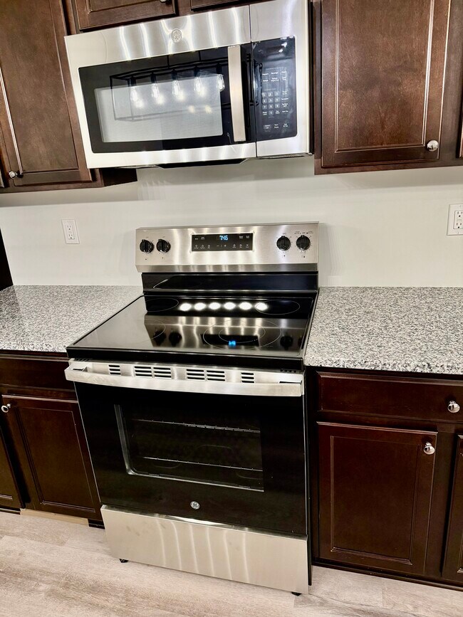 Foto del edificio - 4840 Ludlow Ln