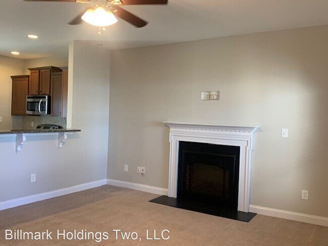 Building Photo - 3 br, 2.5 bath House - 31 Tun Tavern Drive