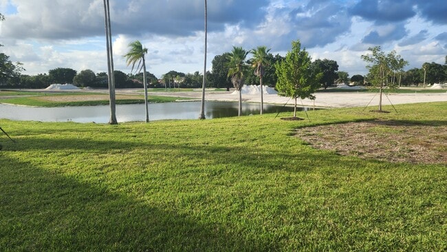 Foto del edificio - 2991 SE 23rd Ave