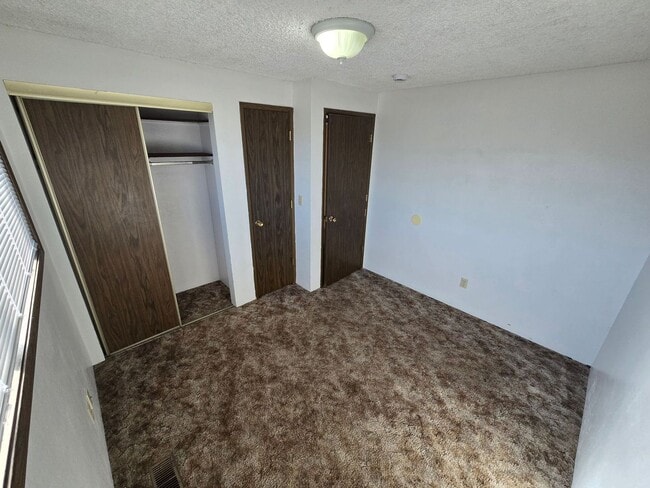 Foto del edificio - 3400 Coronado Way