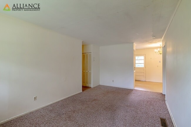 Foto del edificio - 1533 Pipher Ln