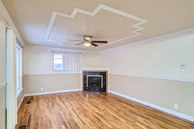 Foto del edificio - 419 Paul Avenue, Layton, UT, 84041