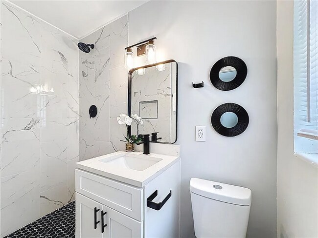 Building Photo - 2029 Golf Vista Ct