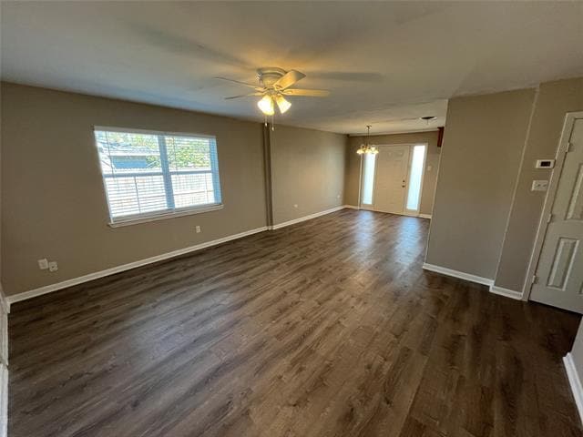 Foto del edificio - 926 Warren Way