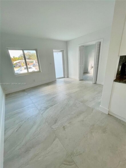 Photo - 2846 SW 37th Ave Apartment