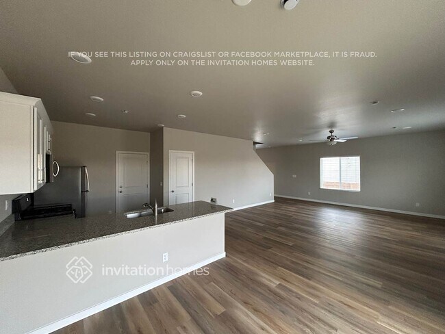 Foto del edificio - 7334 Green River Ave