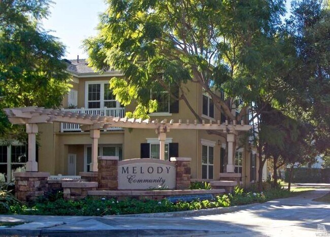 Foto del edificio - 5386 Gillespie St