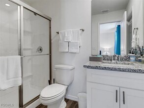 Building Photo - 4528 NW 34th Pl