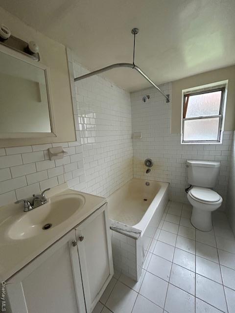 Foto del edificio - 325 Shore Rd