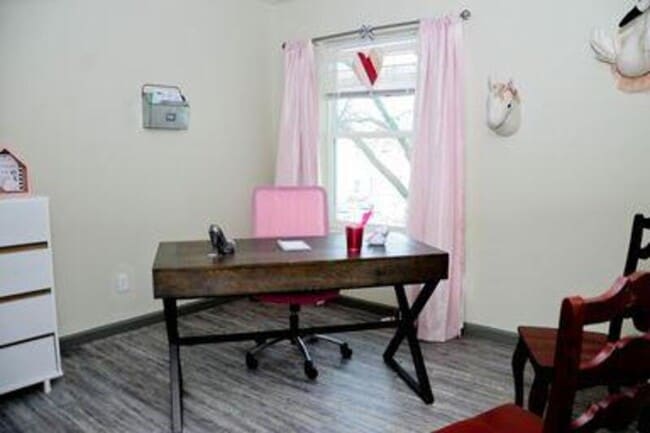 Foto del edificio - 7418 NW 10th St