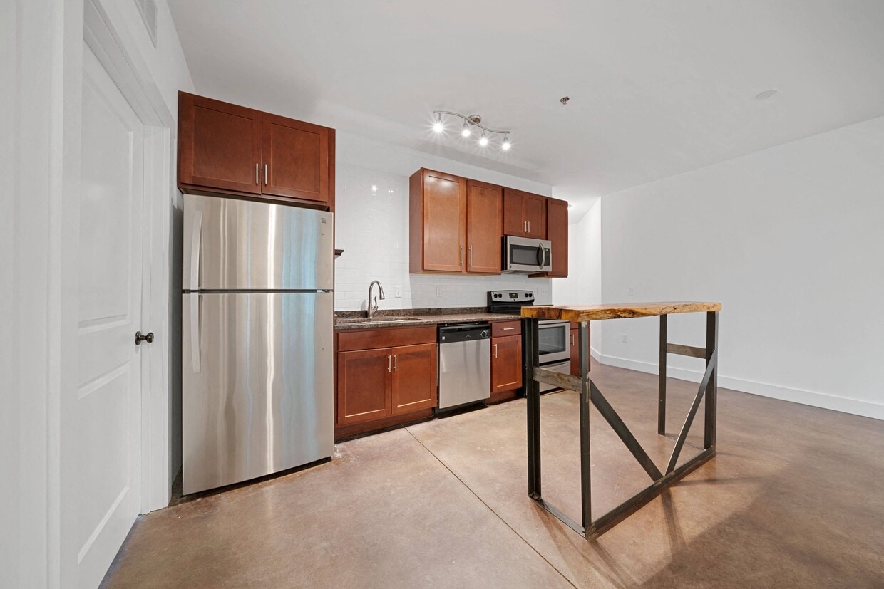 Primary Photo - River Mill Lofts & Skyloft