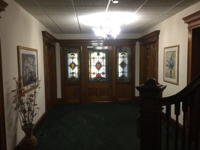 Foto del edificio - 1440 Pennington Rd